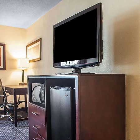 Comfort Inn Feasterville - Trevose Eksteriør billede