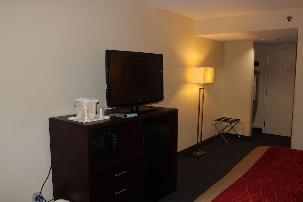 Comfort Inn Feasterville - Trevose Eksteriør billede