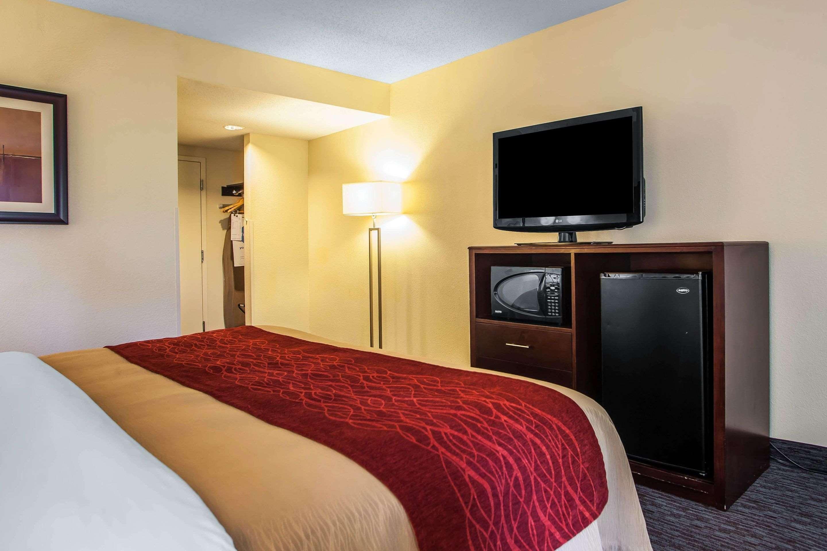 Comfort Inn Feasterville - Trevose Eksteriør billede
