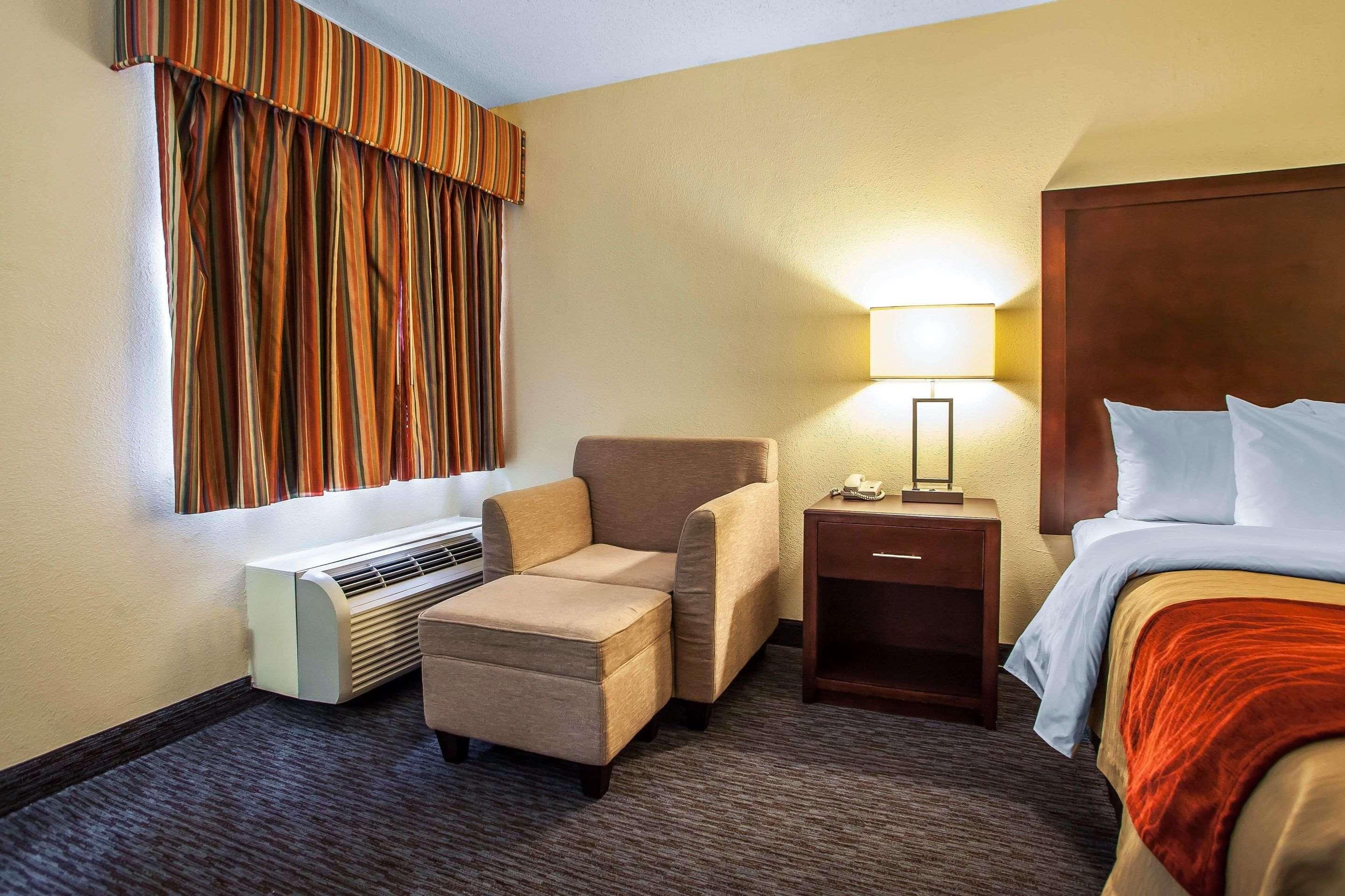 Comfort Inn Feasterville - Trevose Eksteriør billede